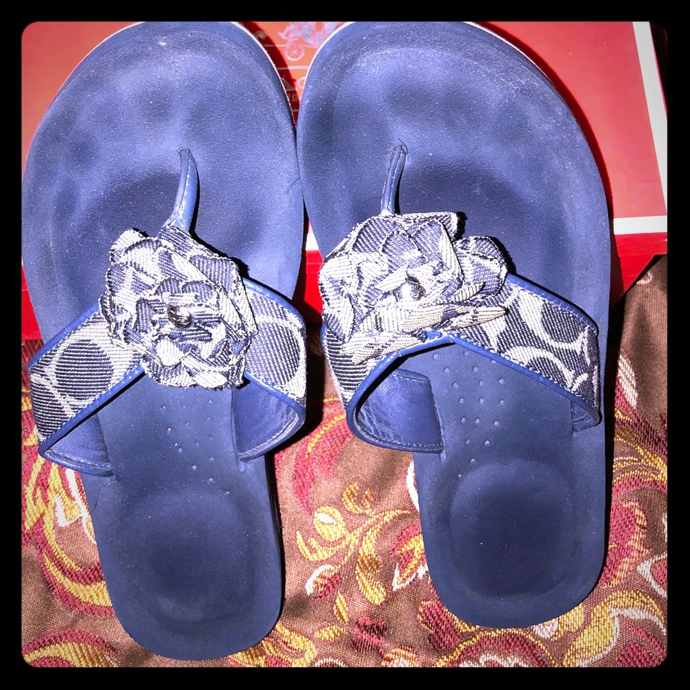 Coach flip flop